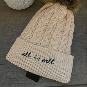 UP TOP Beanie